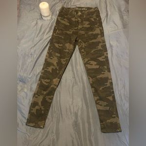 American Eagle Camo Skinny Jeans Size 4